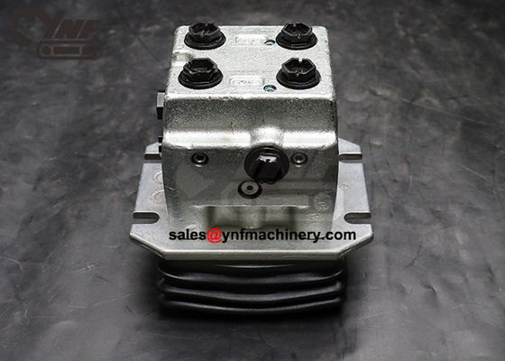 Liebherr R920S Pedal Valve YNF17338 Ayak Kontrol Valvesini Orijinal Kullanılmış Parça